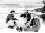 (2/27): Brda - na trasie Mylof - Bydgoszcz, 20 pamiątkowych chust spływowych.<br>1985-03