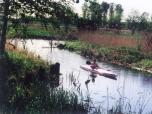 (11/16): Zgłowiączka - Krzysiek na rzece.<br>1997-05