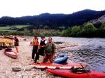 (4/16): Dunajec - na trasie: K±ty - Kro¶cienko, na starcie.<br>2001-05