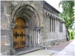 (73/122): Bergen Mariakirken - Jeden z najstarszych bergeńskich kościołów.<br>2005-08-18