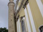 (86/88): Minaret ze z�otym pos�giem Matki Boskiej