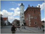 (47/107): Sandomierz - ratusz i stojący łańcuch u kotwicy.<br>2008-07-29