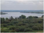 (45/88): Z wysokiej skarpy w Gniweie widać dolinę Wisły aż po Kwidzyn.<br>2008-09-17