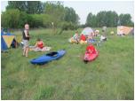 (8/91): Uczestnicy spływu na biwaku w Orlu.<br>2011-05-20