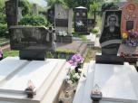 (60/80): Grawerowane stele nagrobne to pochówek po ukraińsku<br>2016-07-25