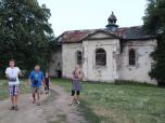 (61/80): Uścieczko, ruiny kościoła<br>2016-07-25