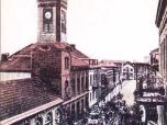 (11/13): Włocławek. Straż Ogniowa. Wloclawek. Der Feurwehrturm und die Froschstr.<br>fot. n.n. 1909-1911<br>Widok ulicy Żabiej w kierunku ulicy Królewieckiej. Na pierwszym planie remiza włocławskiej Straży Ogniowej Ochotniczej (po przebudowie w 1909 r.)